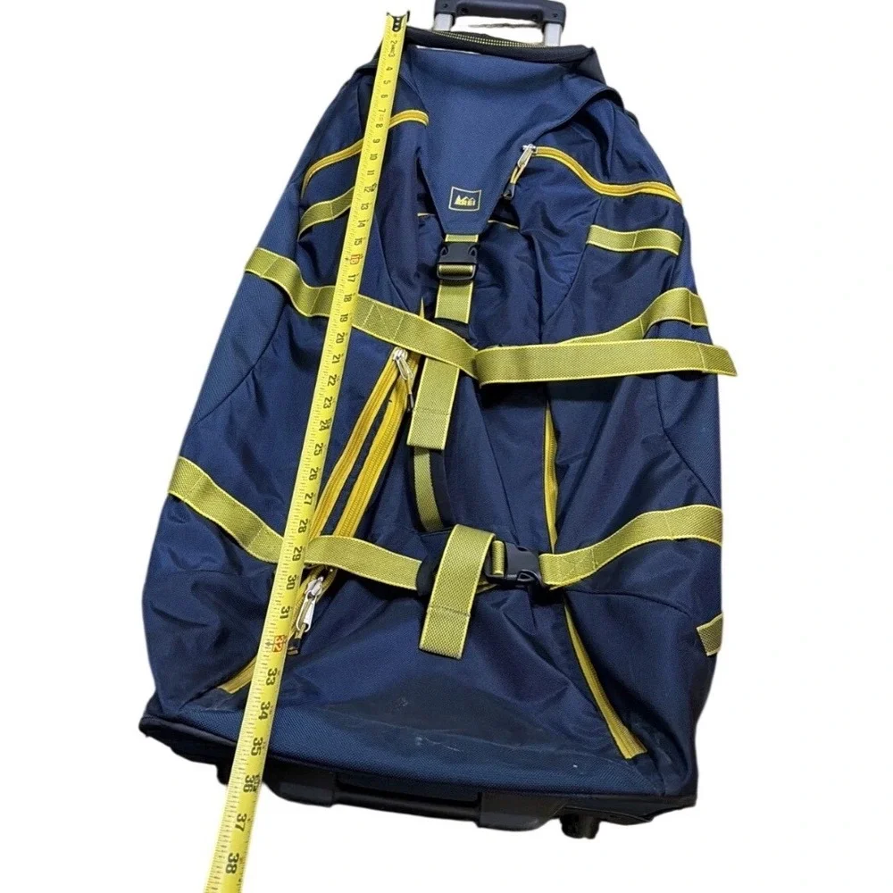REI Wheeled Rolling Duffel Bag Navy Blue Yellow Large Travel Luggage‎ 36x18